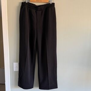 Pleated sweat pants